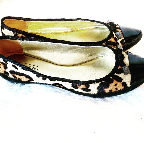 🐆🐆Coach Flats🐆🐆 - Picture 2 of 4